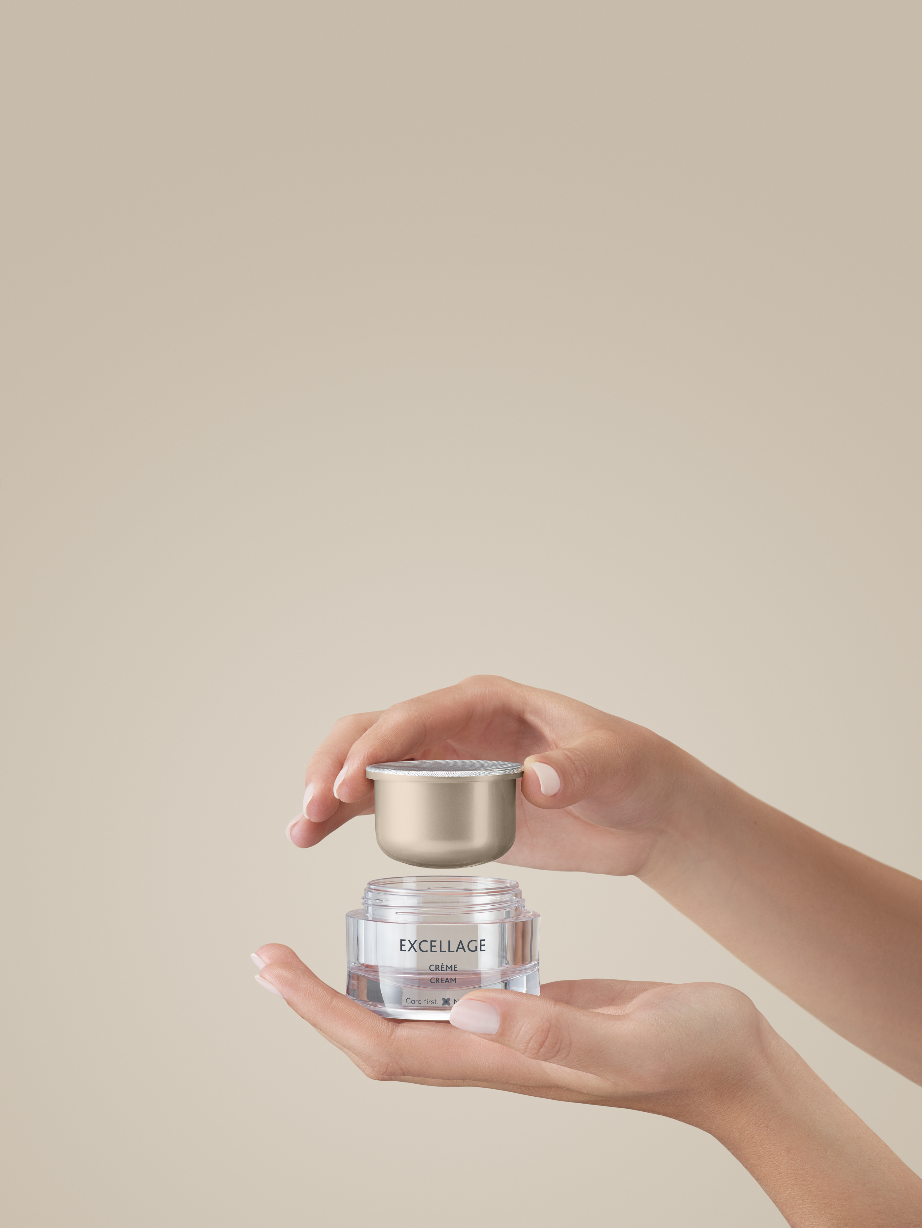 Крем для лица, шеи и декольте Excellage (Экселяж) сменный блок 50